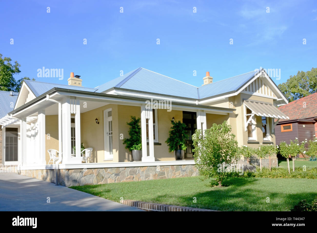 Australian suburban Late Federation home c1920.. Stock Photo