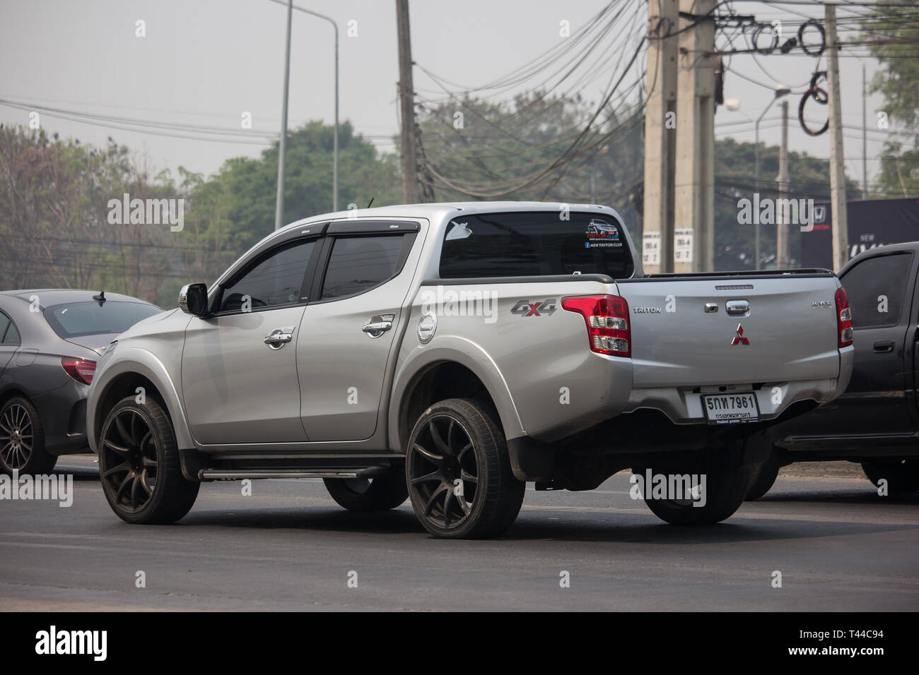 Download Mitsubishi Pickup High Resolution Stock Photography And Images Page 3 Alamy PSD Mockup Templates