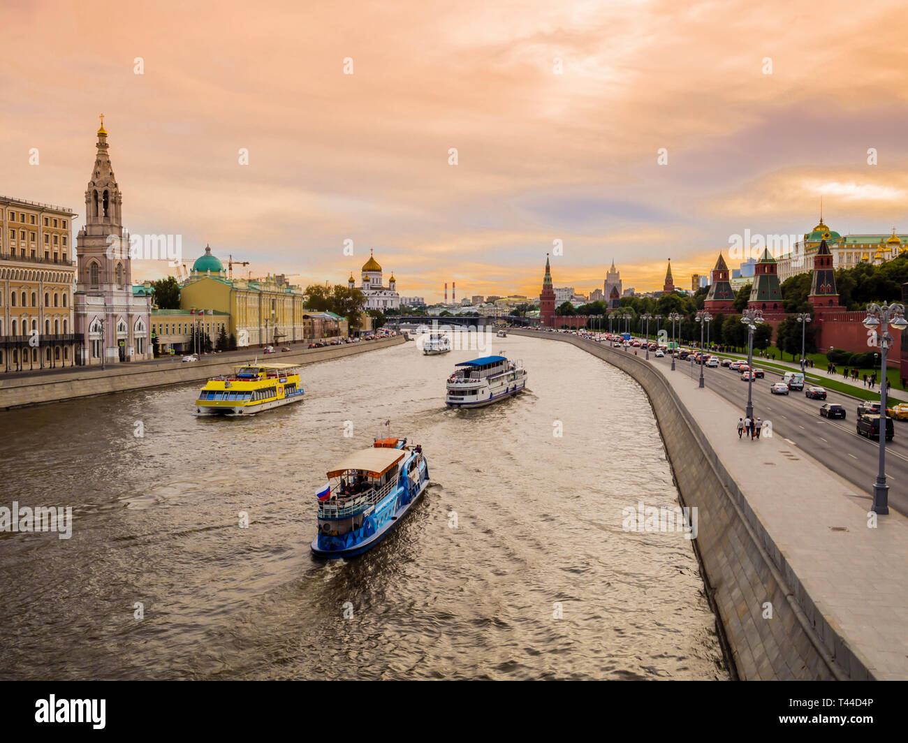 Russia, panoramic view of Moscow city center at sunset, with kremlin, cathedral of Christ the Saviour and Moskva river Stock Photo