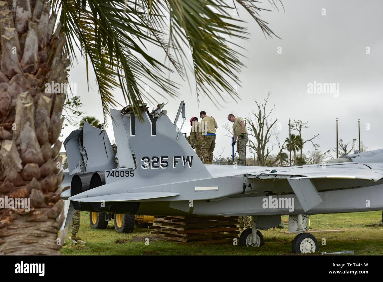 325 mxs hires stock photography and images Alamy