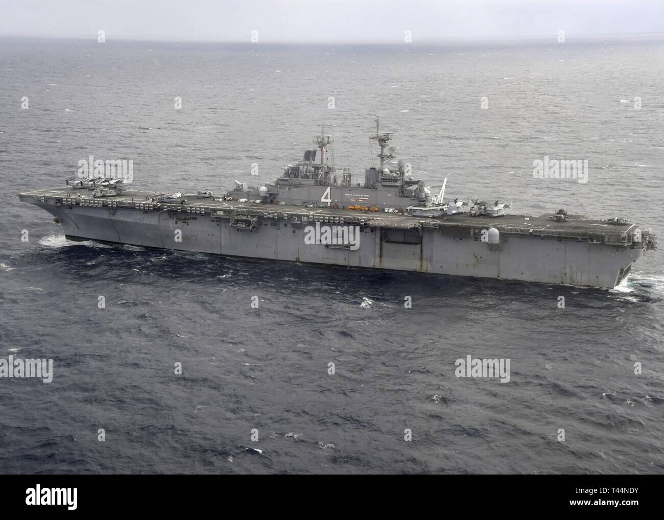OCEAN (Feb. 20, 2019) Amphibious assault ship USS Boxer (LHD 4 ...