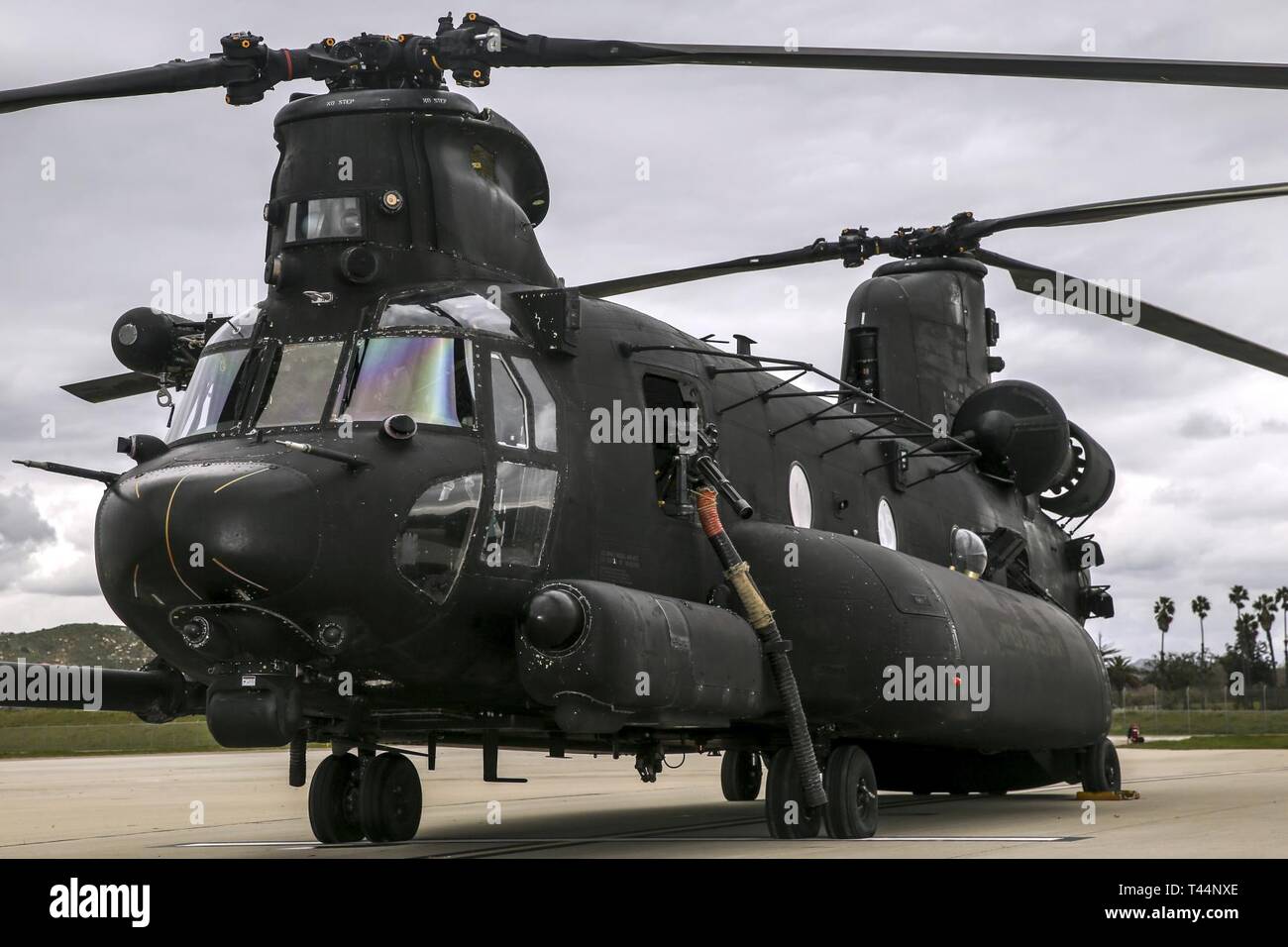 U.S. Army MH-47 Chinooks with the 160th Special Operations Aviation Regiment (SOAR) land at Marine Corps Air Station (MCAS) Camp Pendleton, California, Feb. 20, 2019. Soldiers from the 160th SOAR were conducting joint operations at MCAS Camp Pendleton. Stock Photo