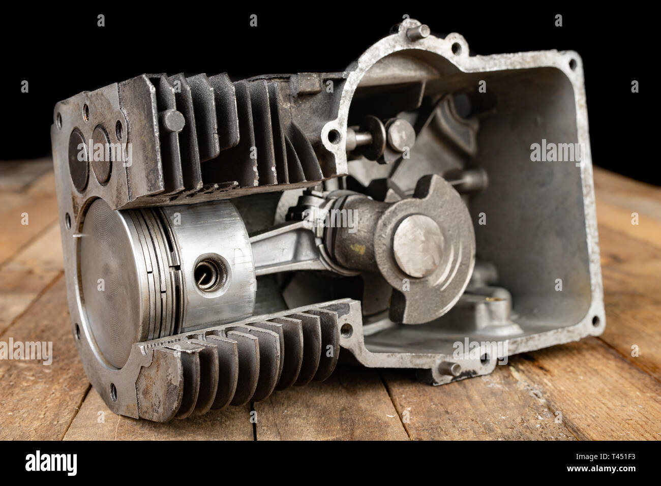 1 cylinder 4 stroke engine deals