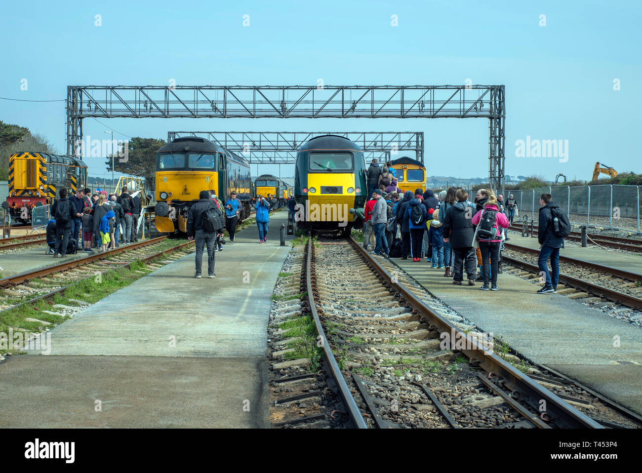 Long Rock, Penzance, UK. 13th April 2019. Crowds gather to que the engine exhibits on display for the GWR open day. Credit: Bob Sharples/Alamy Live News Stock Photo