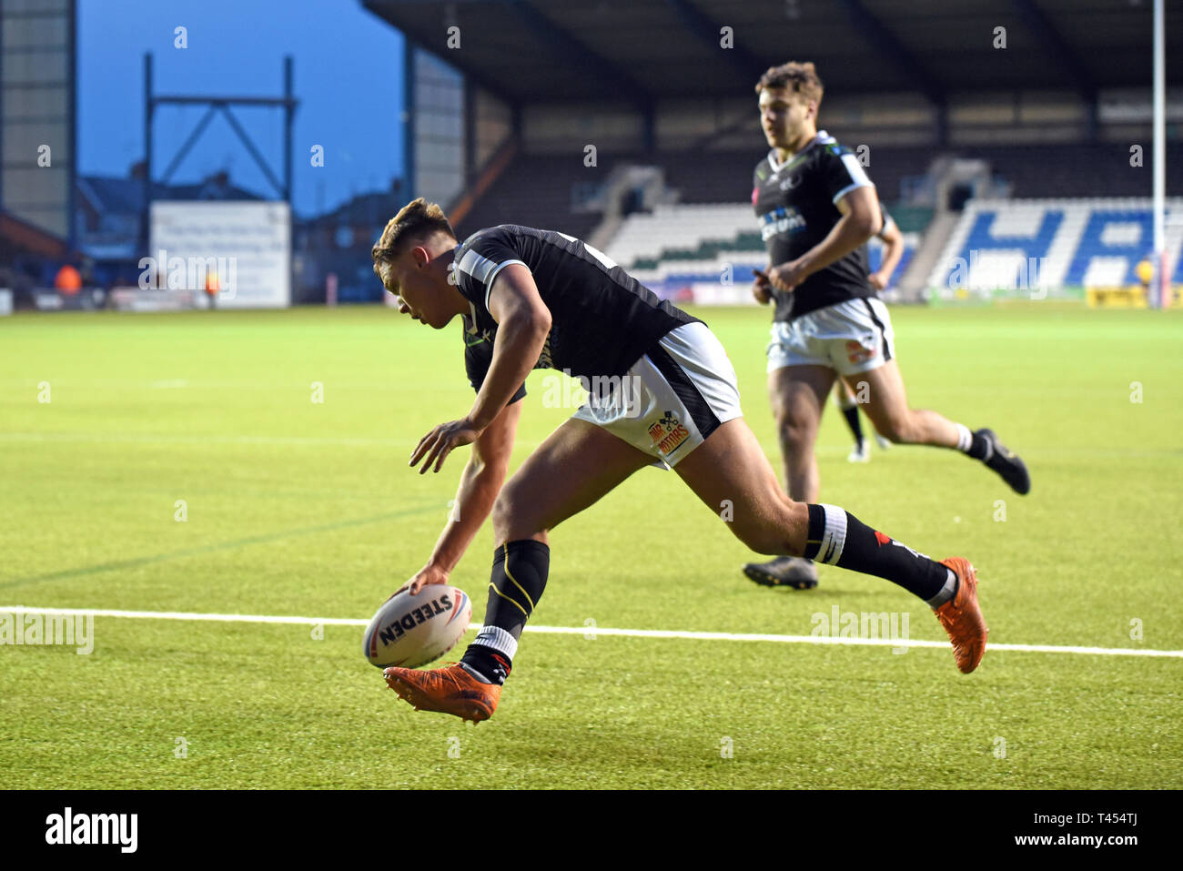 Halton Stadium, Widnes, UK. 13th Apr, 2019. Coral Challenge Cup rugby, Widnes Vikings versus York City Knights; Keanan Brand of the Widnes Vikings scores a try to make the score 16 - 6 Credit: Action Plus Sports/Alamy Live News Stock Photo