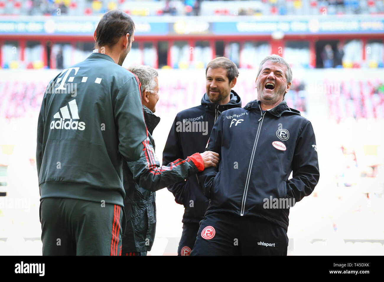 Dusseldorf, Germany. 14th Apr, 2019. Duesseldorf, Germany. 14th Apr, 2019.  Coach Friedhelm Funkel (Fortuna Dusseldorf, r.)