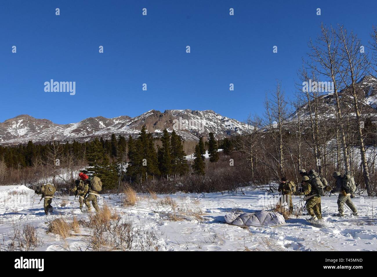 Ahkio Ahkio Sled Pull High Resolution Stock Photography and Images - Alamy