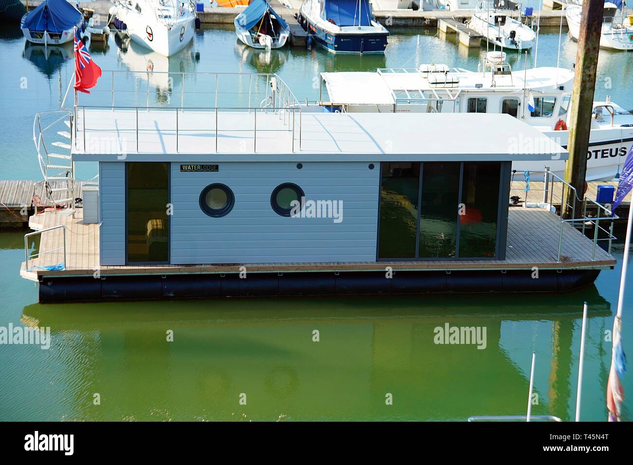 Float homes marina hires stock photography and images Alamy