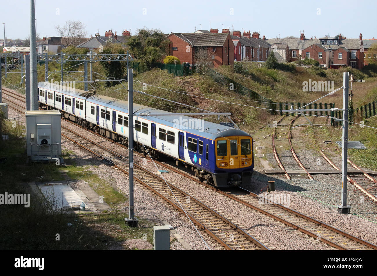 Northern class 319 hi-res stock photography and images - Alamy