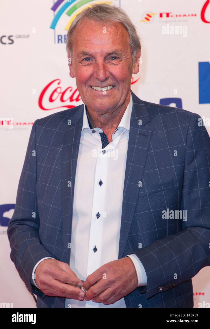 Page 3 Regenbogen Awards High Resolution Stock Photography And Images Alamy