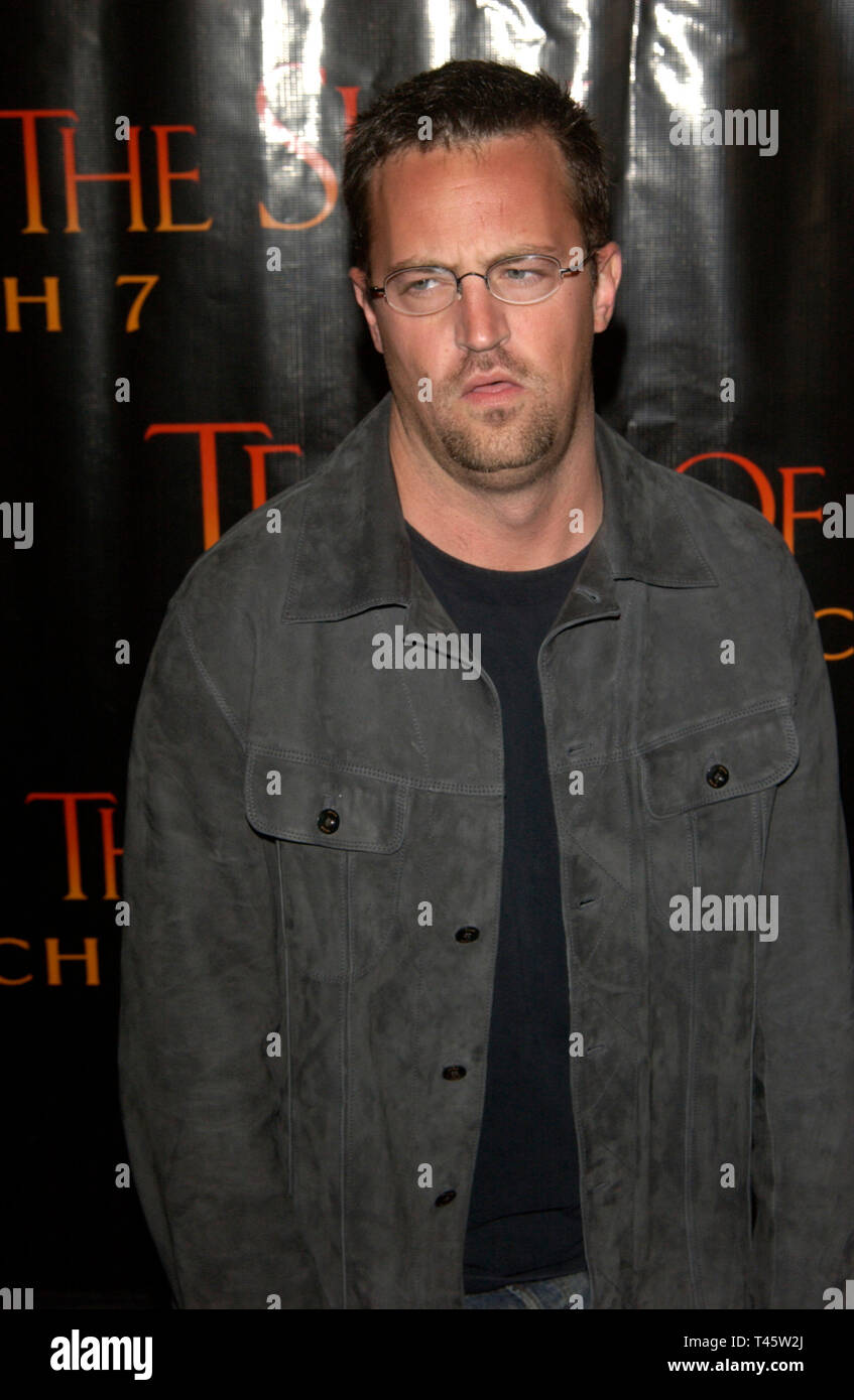 LOS ANGELES, CA. March 03, 2003: Actor MATTHEW PERRY at the Los Angeles premiere of Tears of the Sun. © Paul Smith / Featureflash Stock Photo