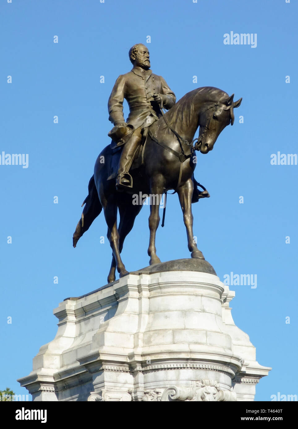 Statue of Robert E. Lee in Richmond, Virginia, US, 2017 Stock Photo Alamy