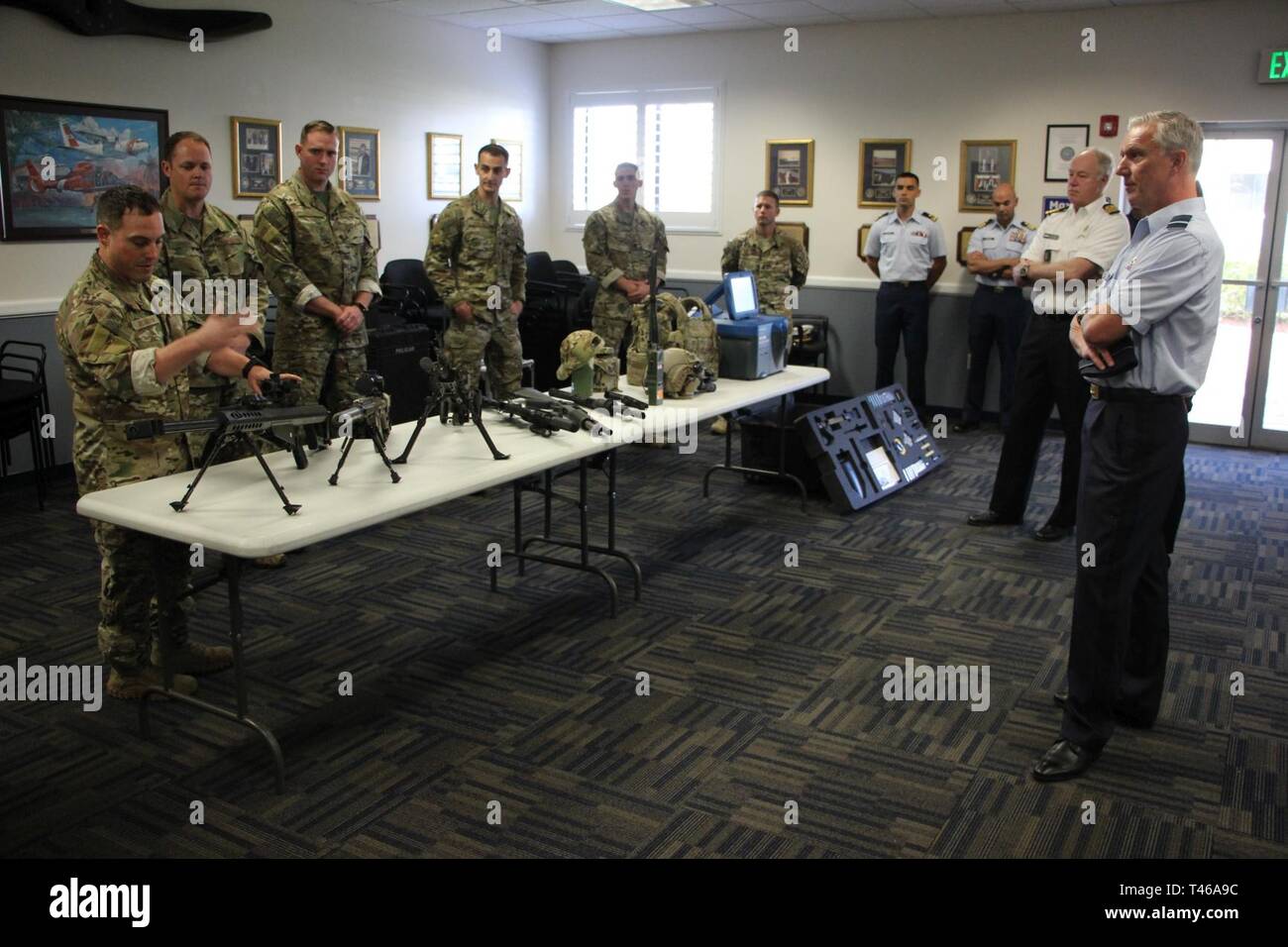 The U.S. Coast Guard Tactical Law Enforcement Team South crewmembers ...