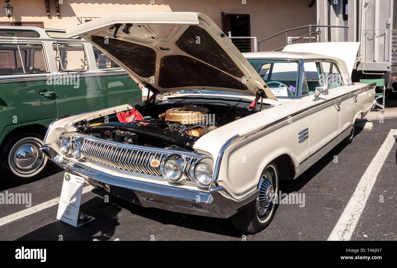 Naples, Florida, USA – March 23,2019: White 1964 Mercury Monterey at the 32nd Annual Naples Depot Classic Car Show in Naples, Florida. Editorial only. Stock Photo