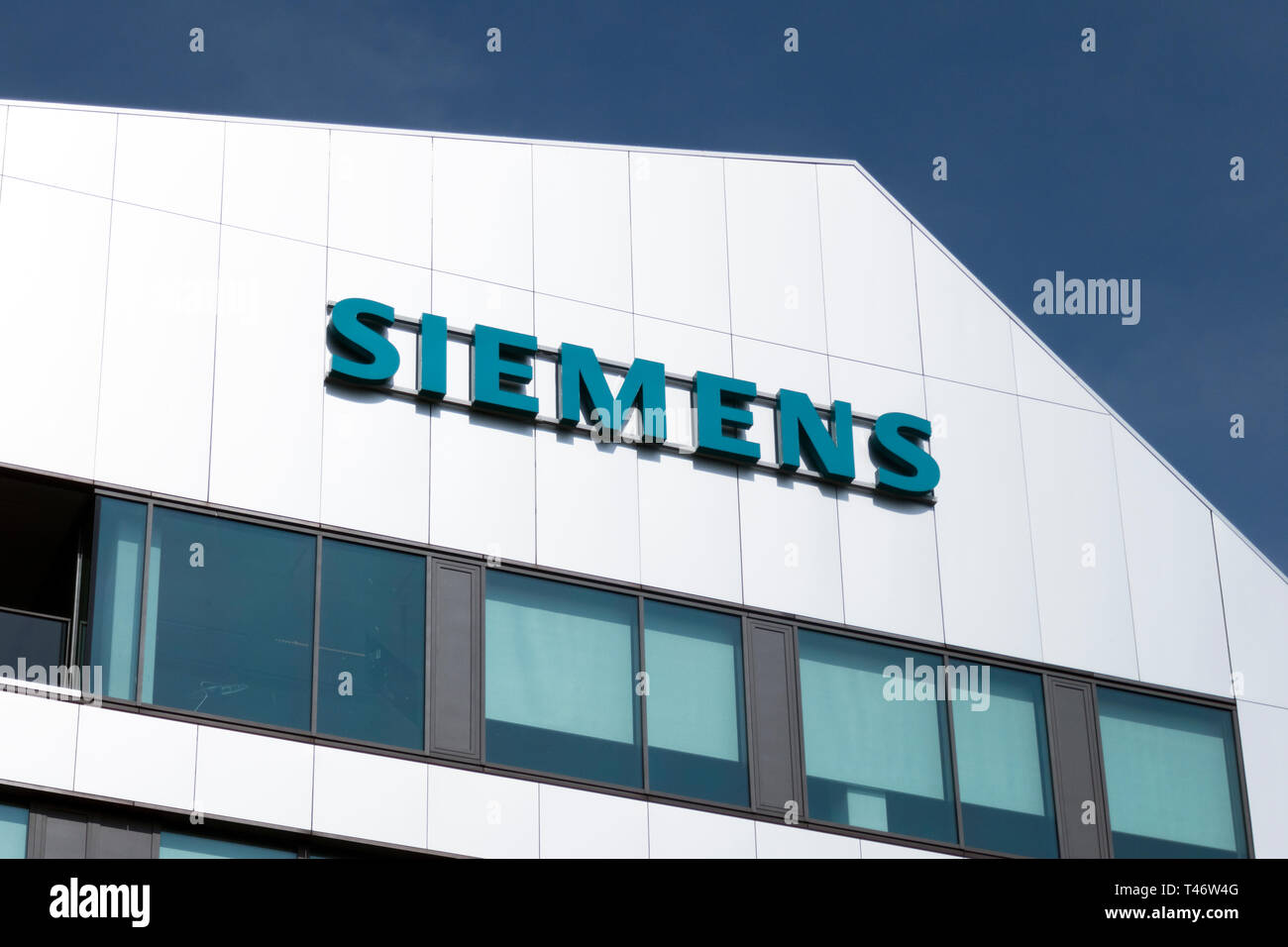 Rotterdam, Netherlands 4 april 2019; Facade of the Siemens building in Rotterdam in the Netherlands Stock Photo