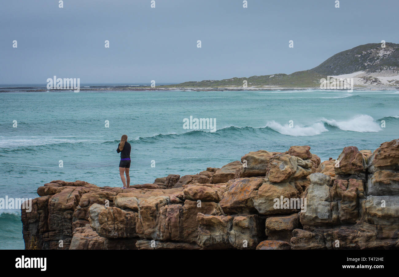 Wide shot waves rocky beach hi-res stock photography and images - Alamy