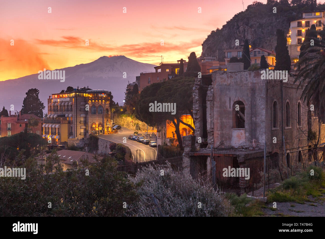 Mount etna hires stock photography and images Alamy