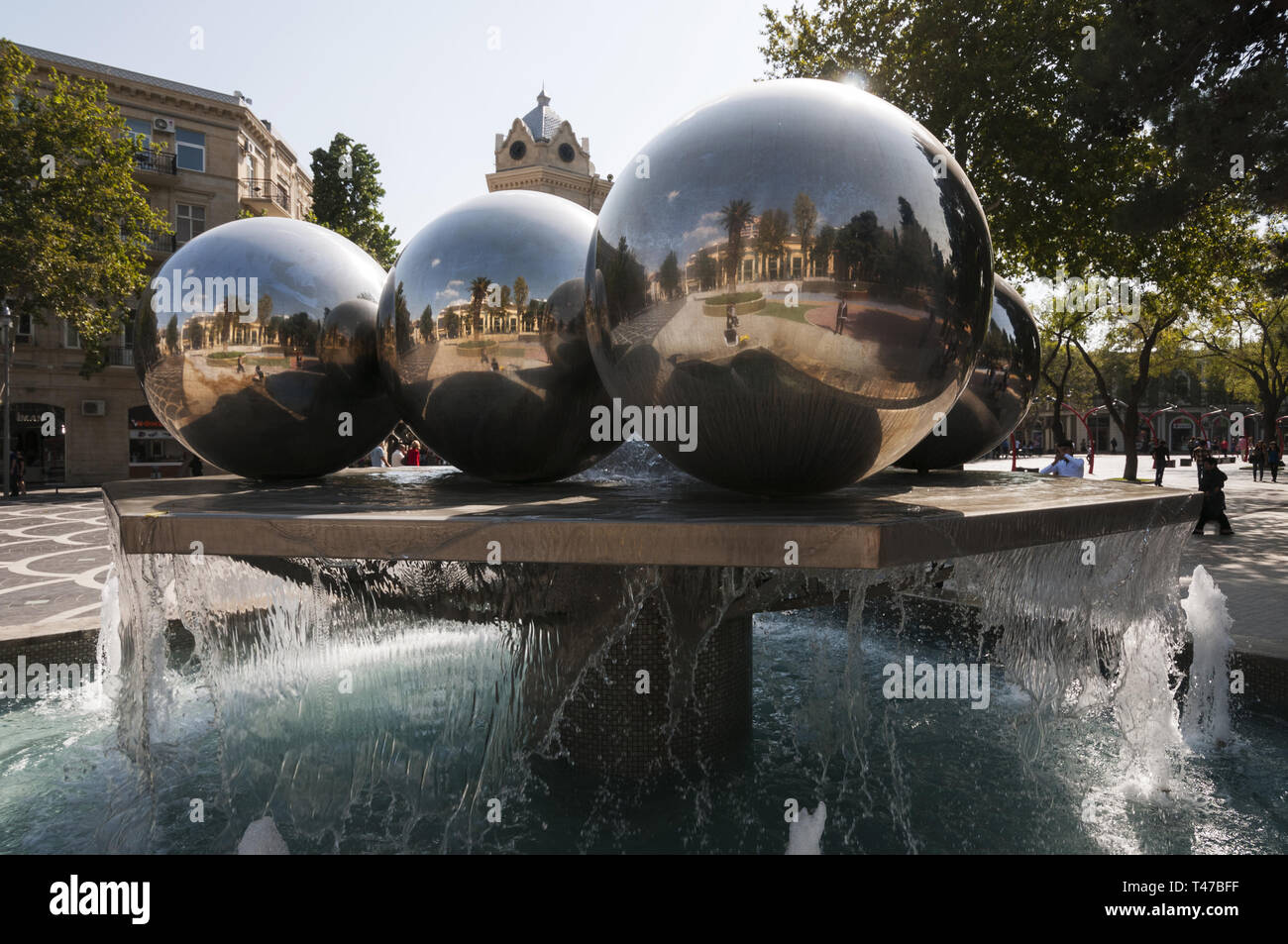 Azerbaijan, Baku, Fountains Square Stock Photo Alamy