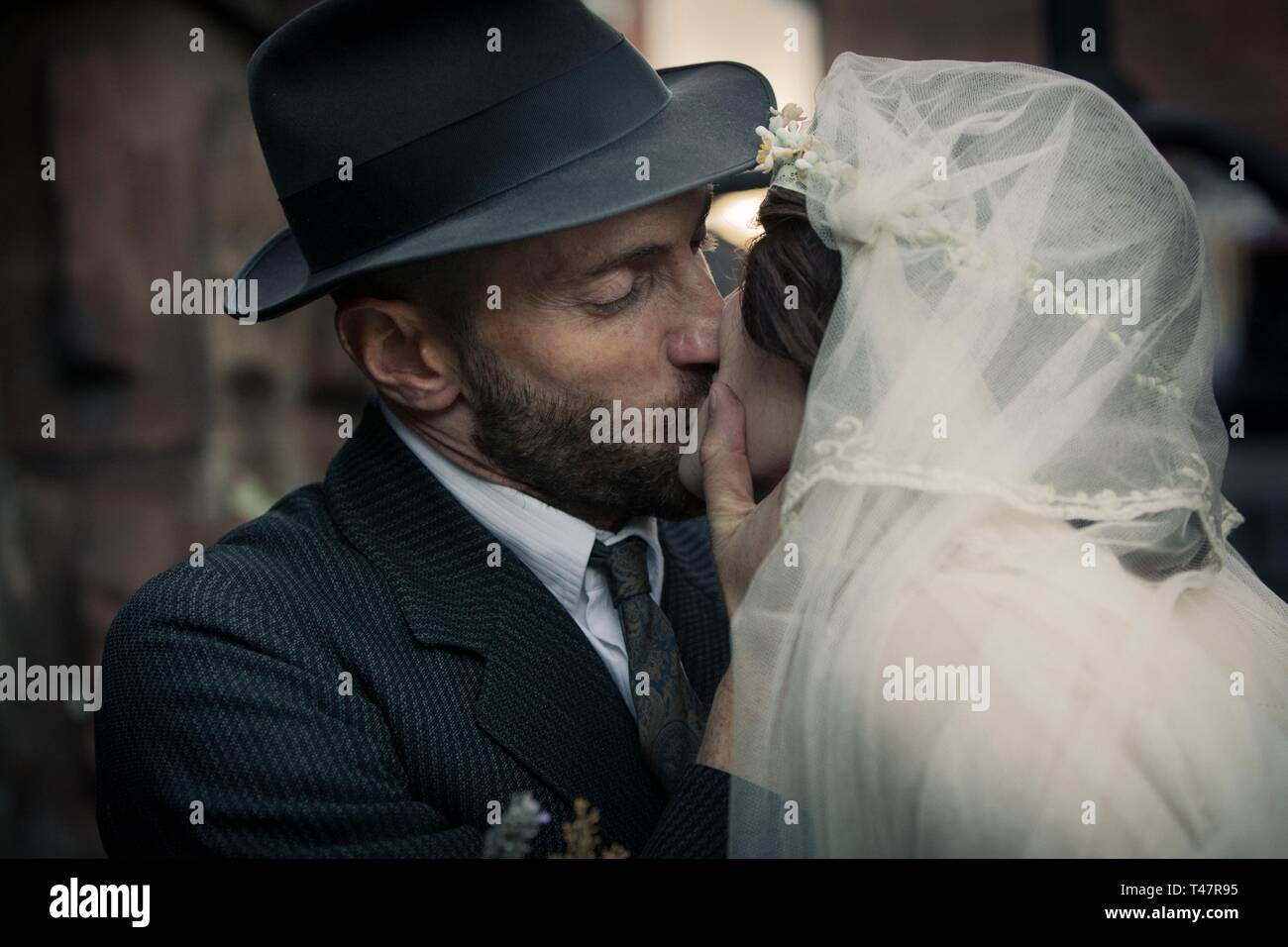 Peaky blinders season 1 episode 1 download free hot sale
