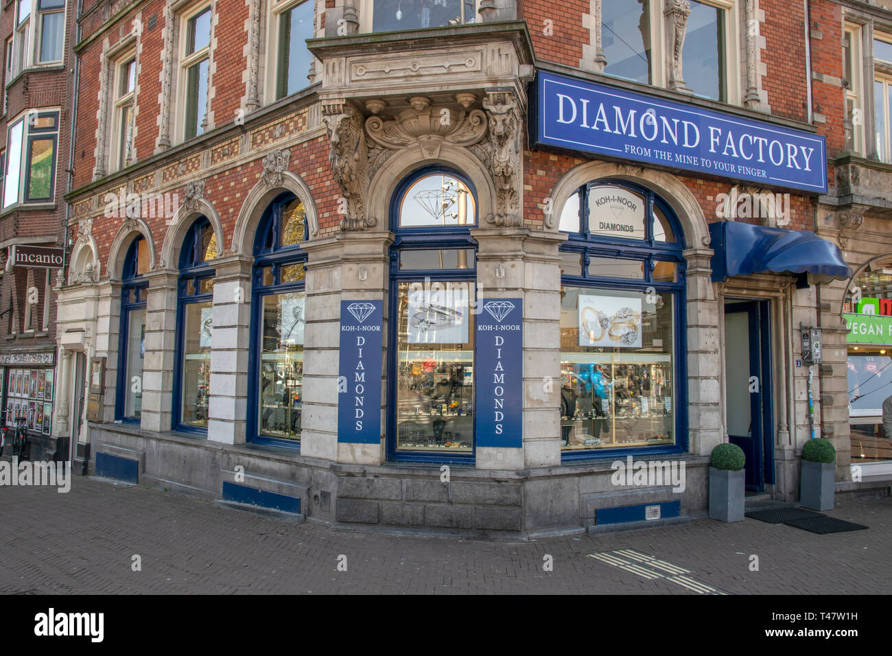 Diamond Factory Store At Amsterdam The Netherlands 2019 Stock Photo Alamy