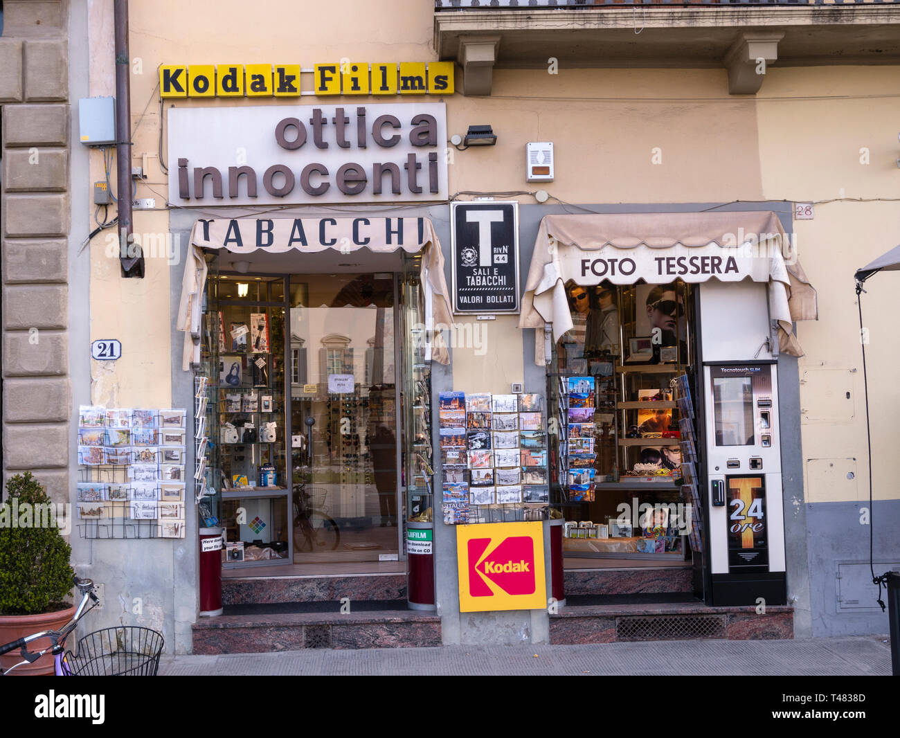 Tabacchi Italy High Resolution Stock Photography and Images Alamy