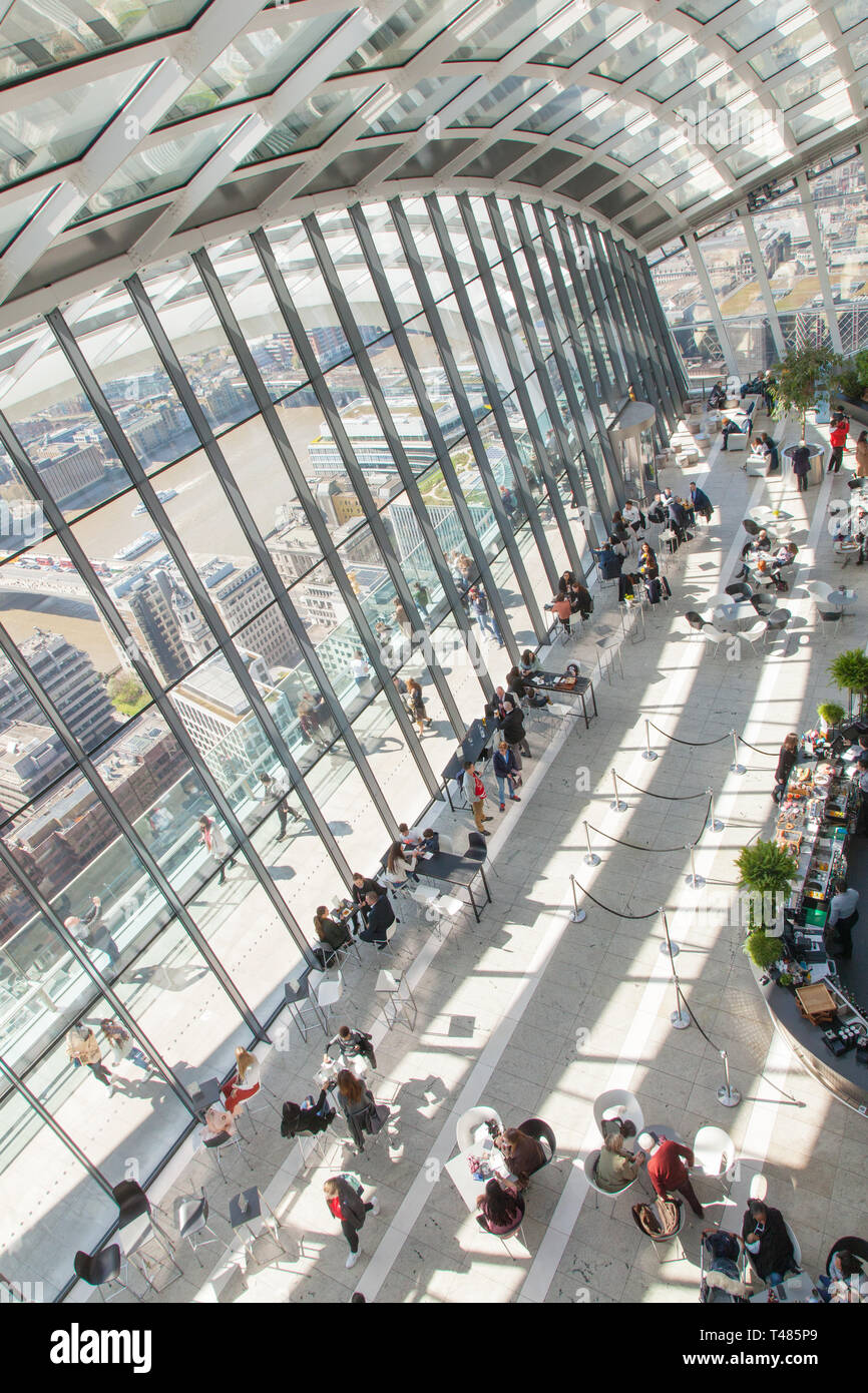 Sky garden london hi-res stock photography and images - Alamy