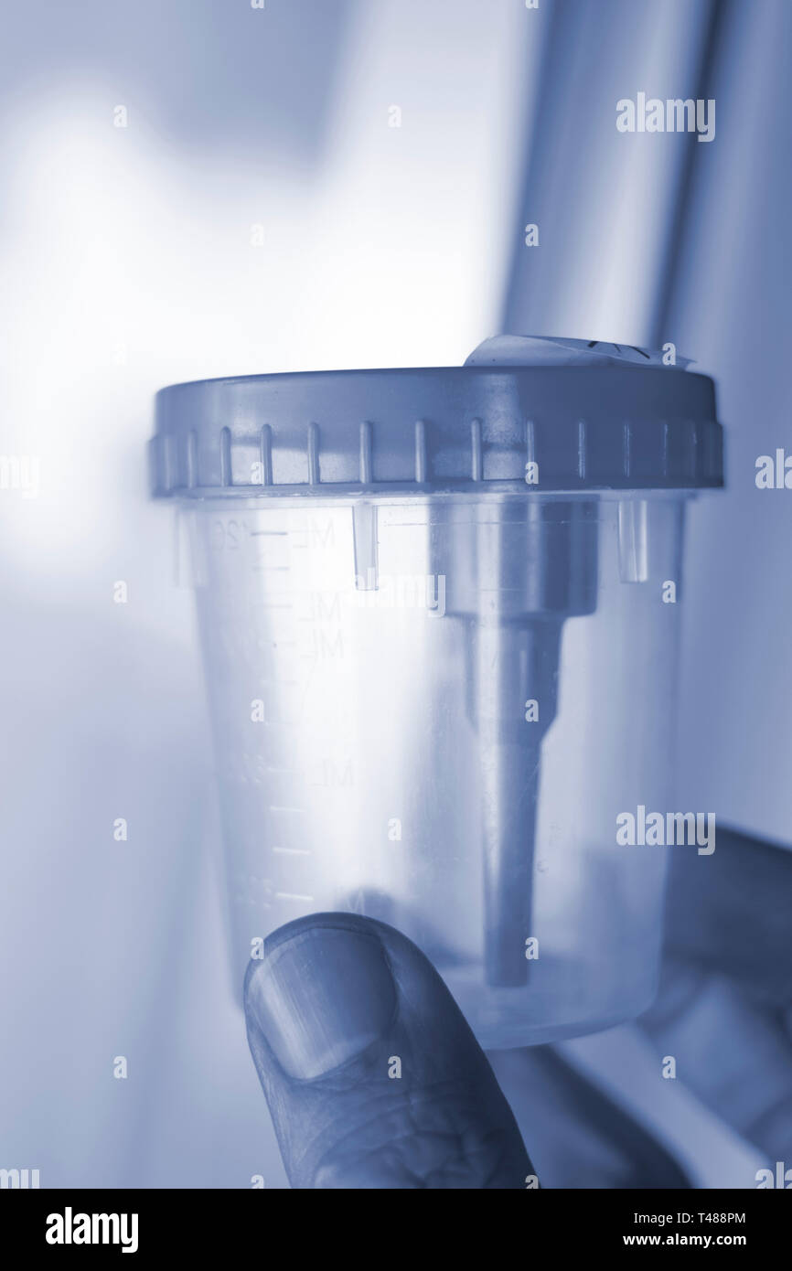 Medical urine test cup to hold patient dope testing anti drugs, sample