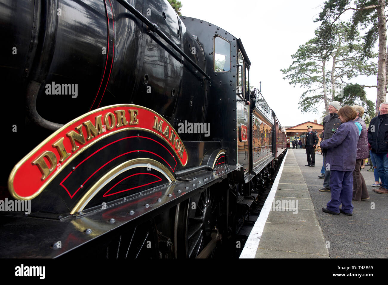 Dinmore Manor steam engine at Broadway station on the Gloucestershire and Warwickshire Railway UK Stock Photo