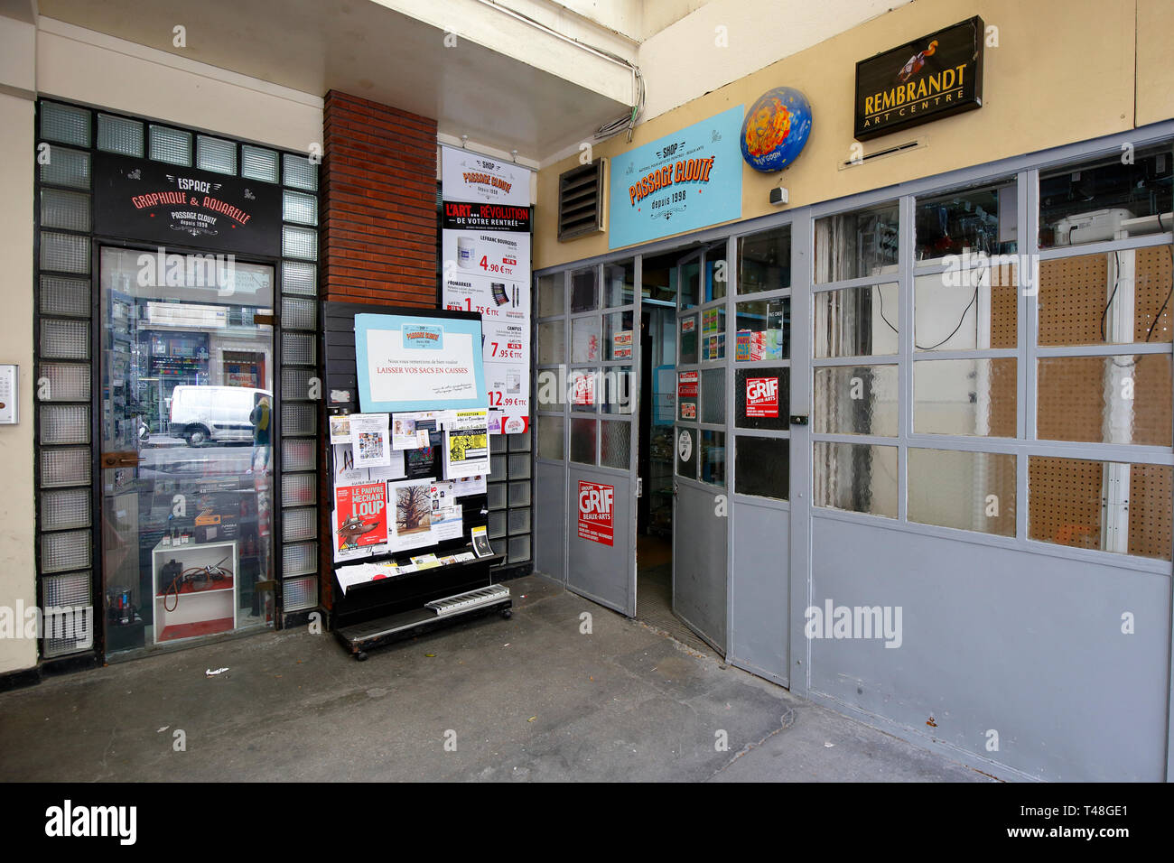 Passage Clouté, Rue des Boulets, Paris, France. exterior of an arts