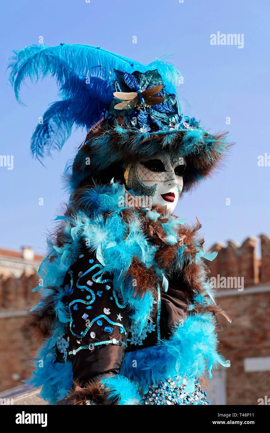 Traditional venice mask hi-res stock photography and images - Alamy