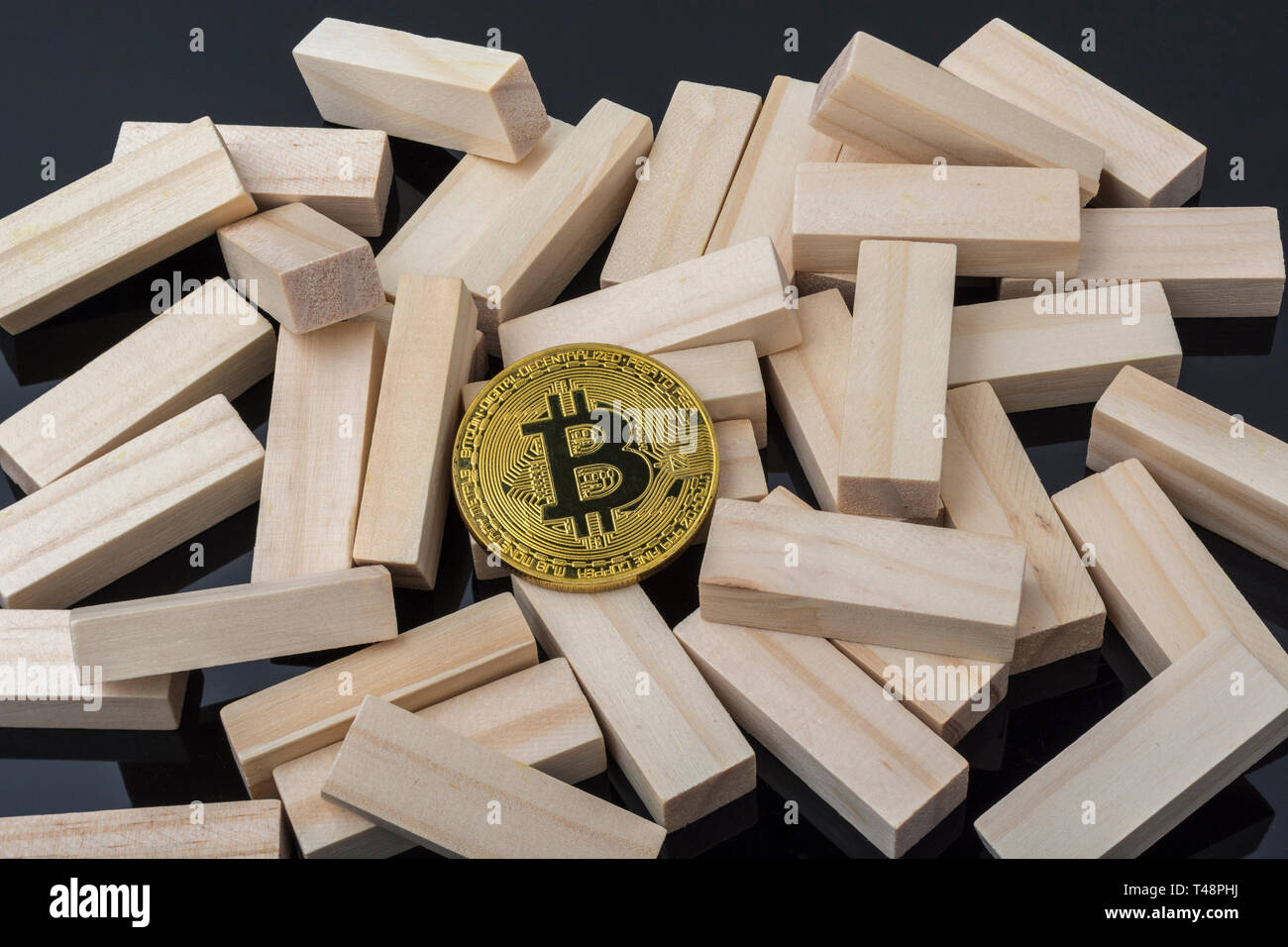 Unstable banking hi-res stock photography and images - Page 4 - Alamy