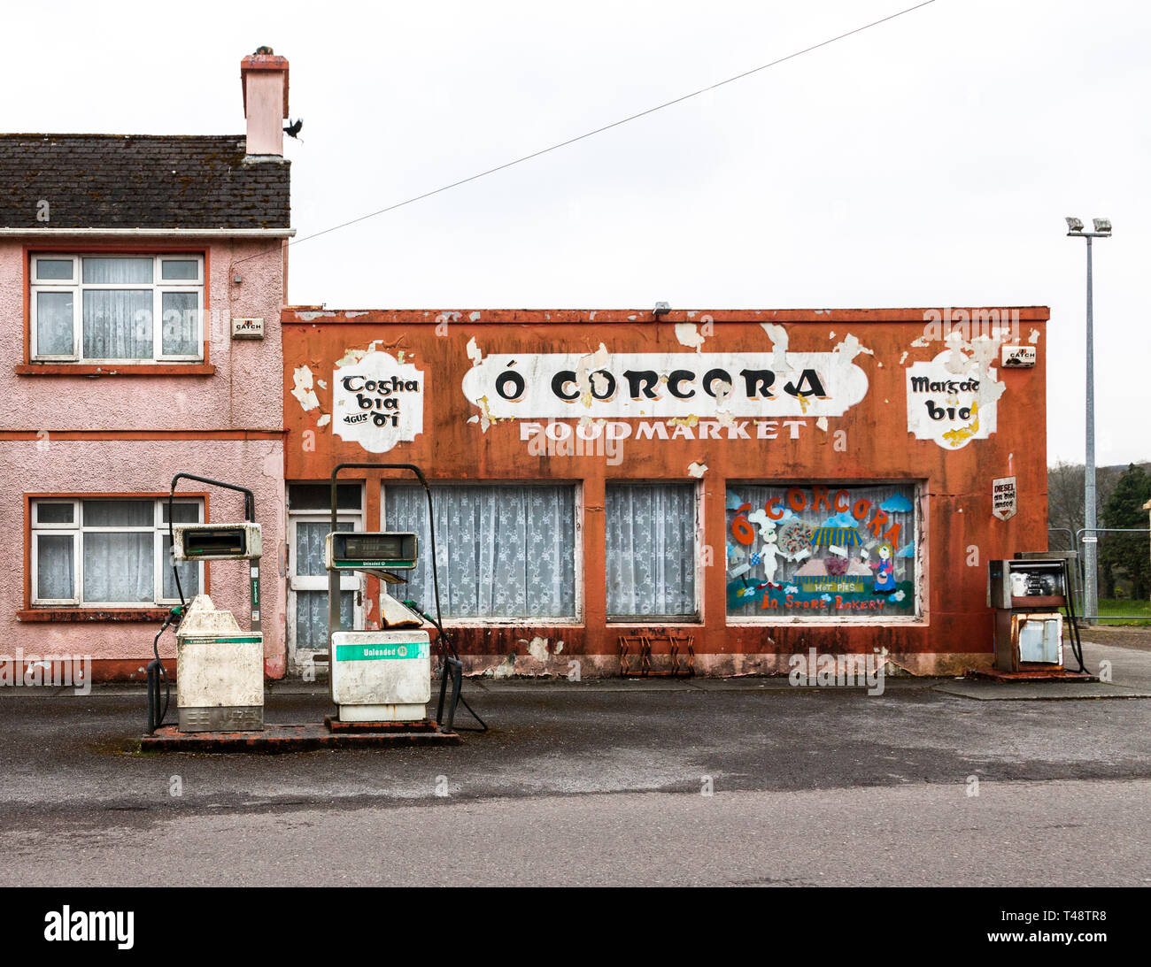 Ballingeary, Co. Cork, Ireland. 10th April, 2019. A now closed down foodmarket with petrol pumps in Ballingeary, Co. Cork, Ireland. Stock Photo