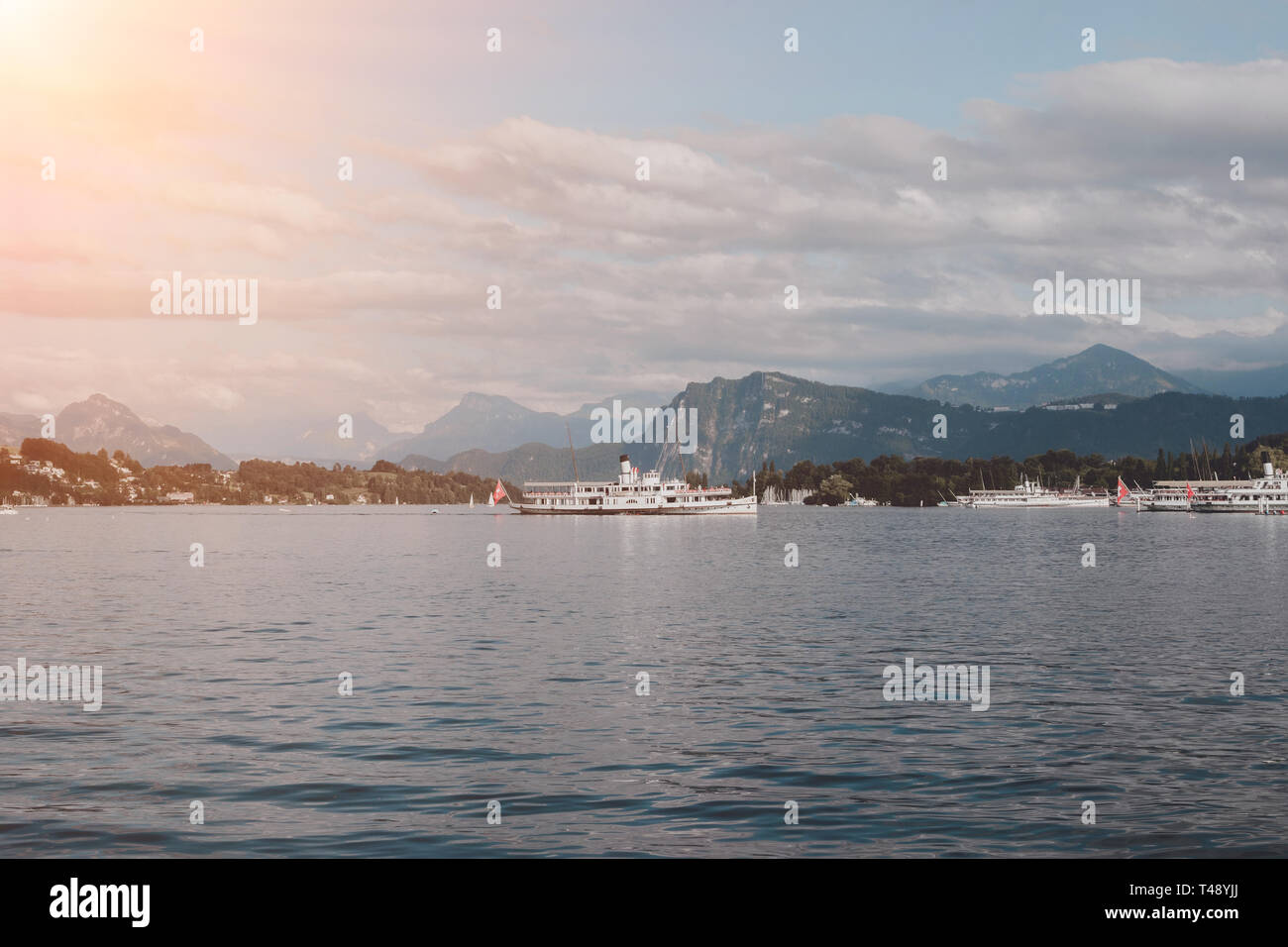 Lucerne lake hi-res stock photography and images - Alamy