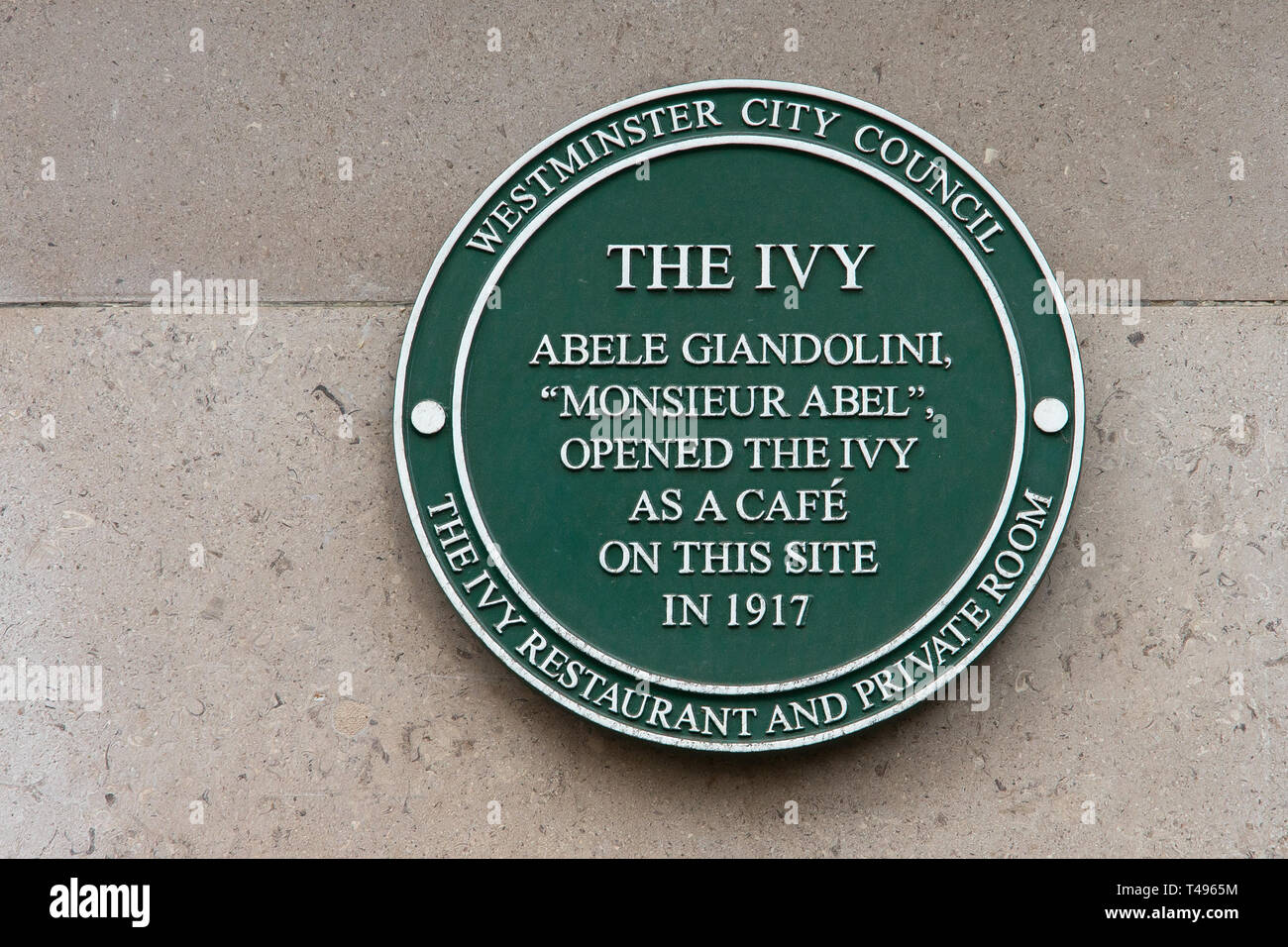 The Ivy Restaurant 1 5 West Street Covent Garden London Wc2h 9nq General View Gv Stock Photo Alamy The Ivy Restaurant 1 5 West Street Covent Garden London Wc2h 9nq General View Gv Stock Photo Alamy