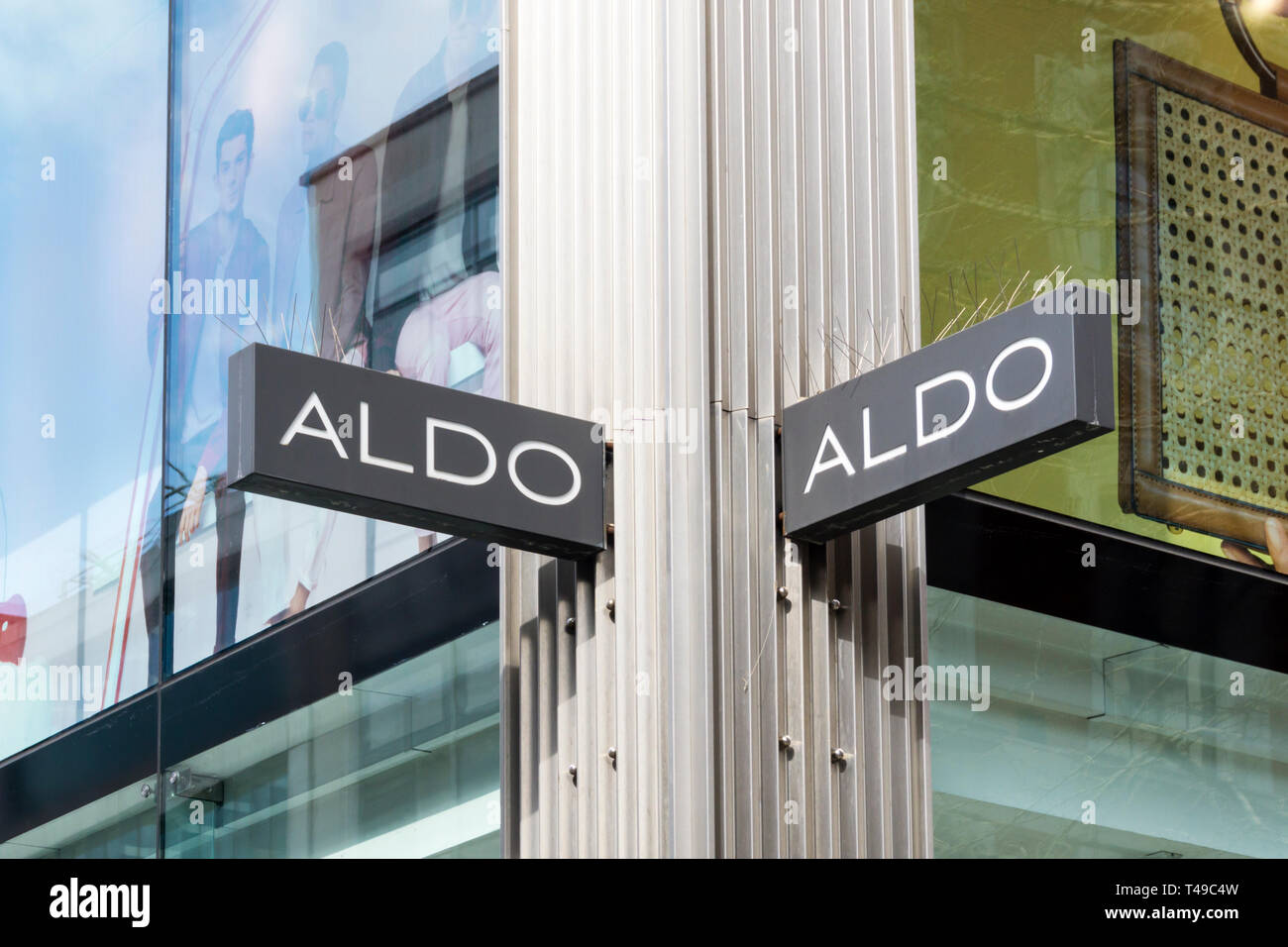 Aldo shop sign hi-res stock photography and images - Alamy