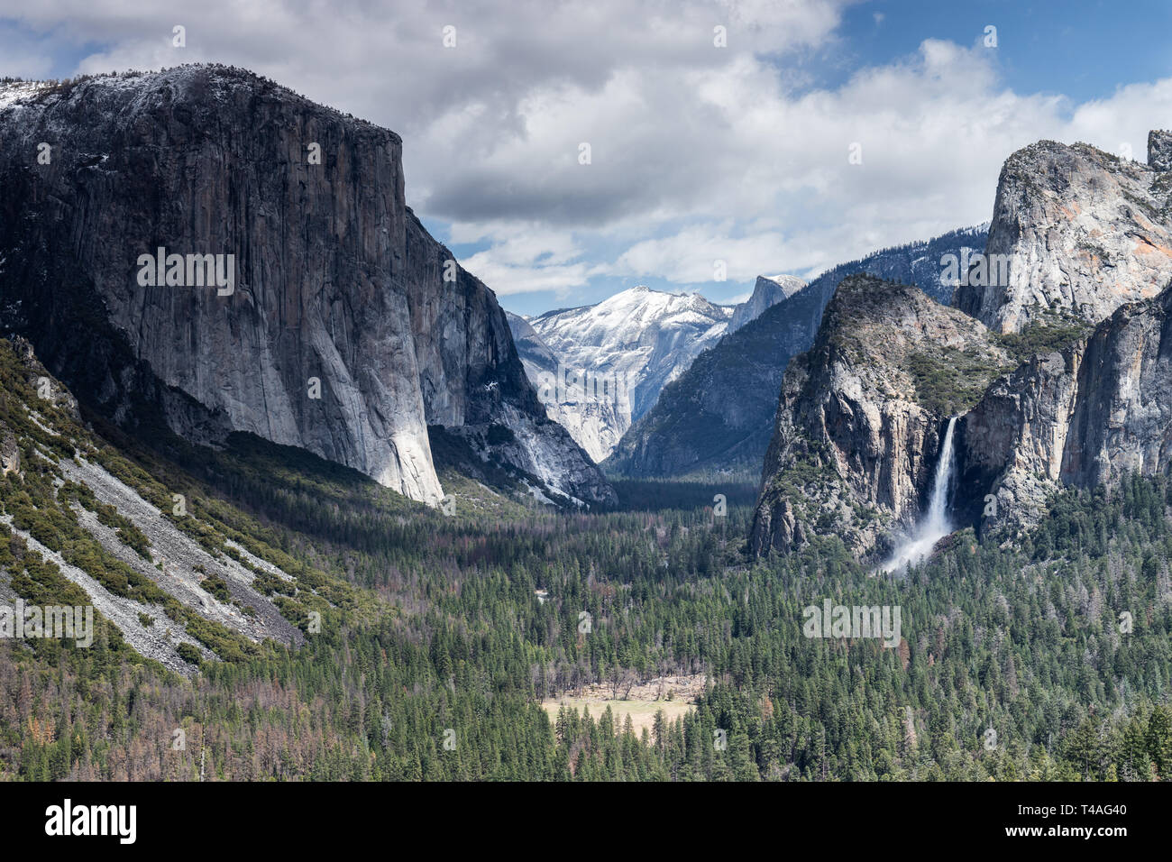 Tunnel falls hires stock photography and images Alamy