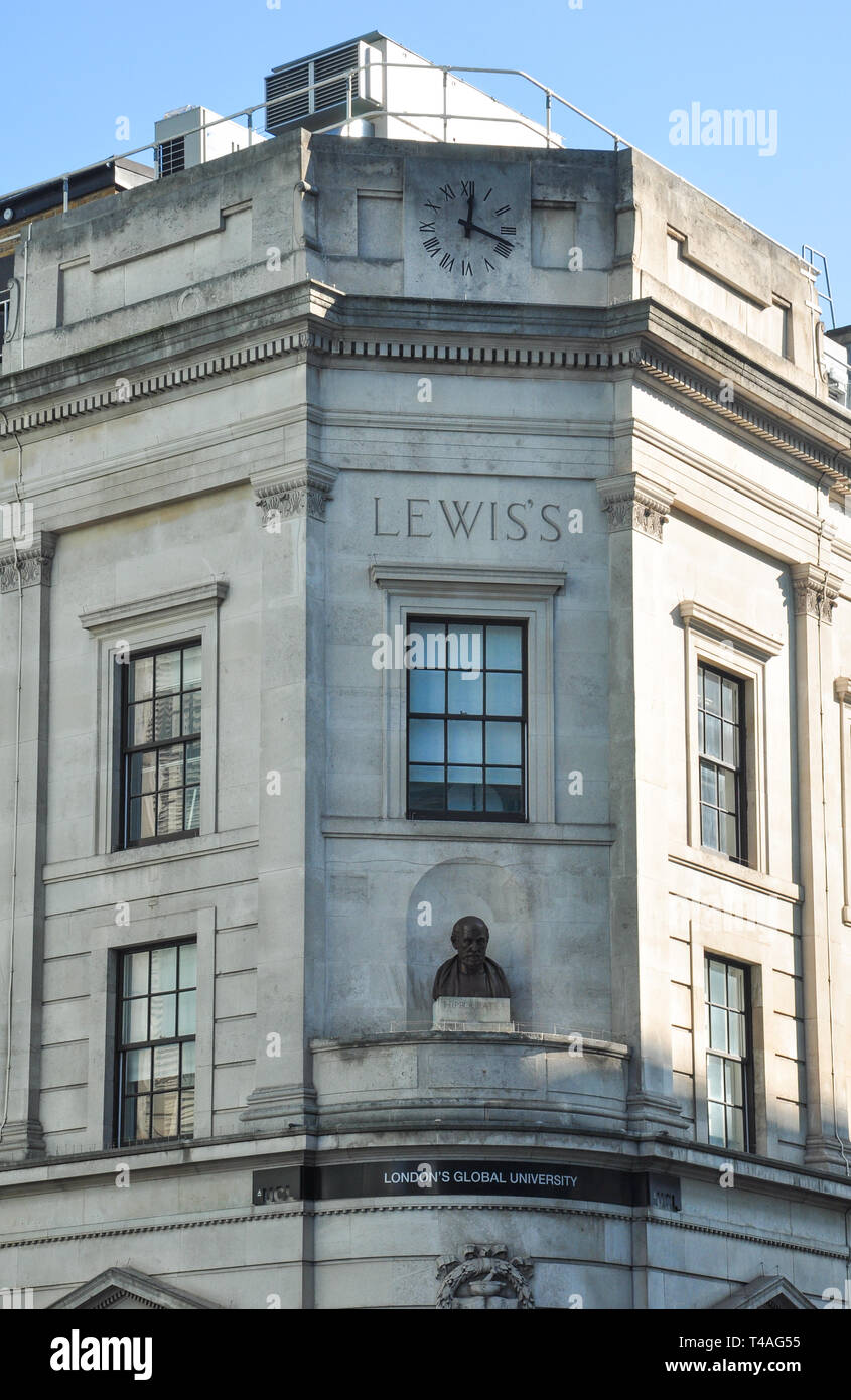 Lewis's name (H K Lewis & Co Ltd - former medical publishers) and a bronze bust of Hippocrates on corner building of 136 Gower Street and Gower Place, Stock Photo