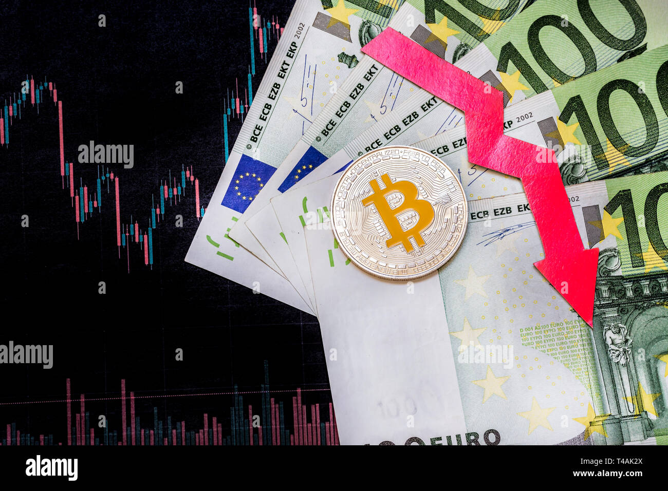 Euro value fall hi-res stock photography and images - Page 6 - Alamy