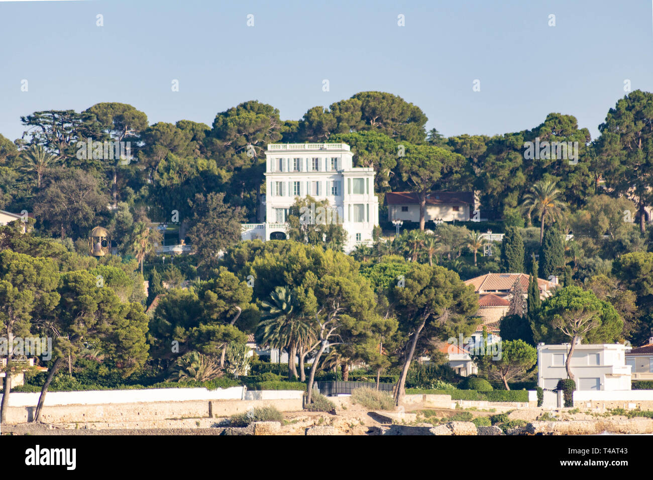 Private mansion, art deco architecture in Cap d'Antibes, Provence luxury property, French Riviera, France Stock Photo