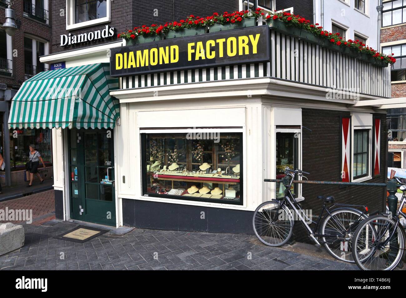 Diamond cutting factory netherlands hires stock photography and images