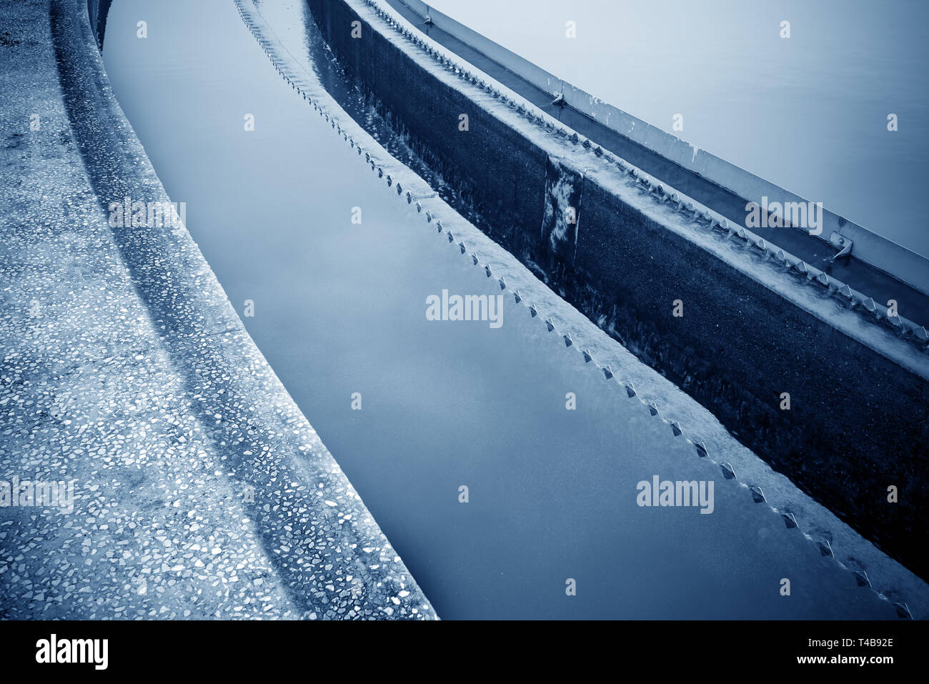 Modern urban wastewater treatment plant hi-res stock photography and ...