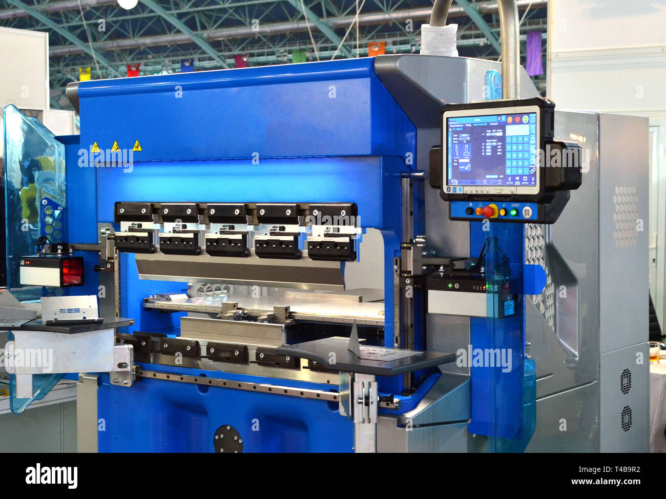 Hydraulic sheet bending machine for sheet metal bending Stock Photo Alamy