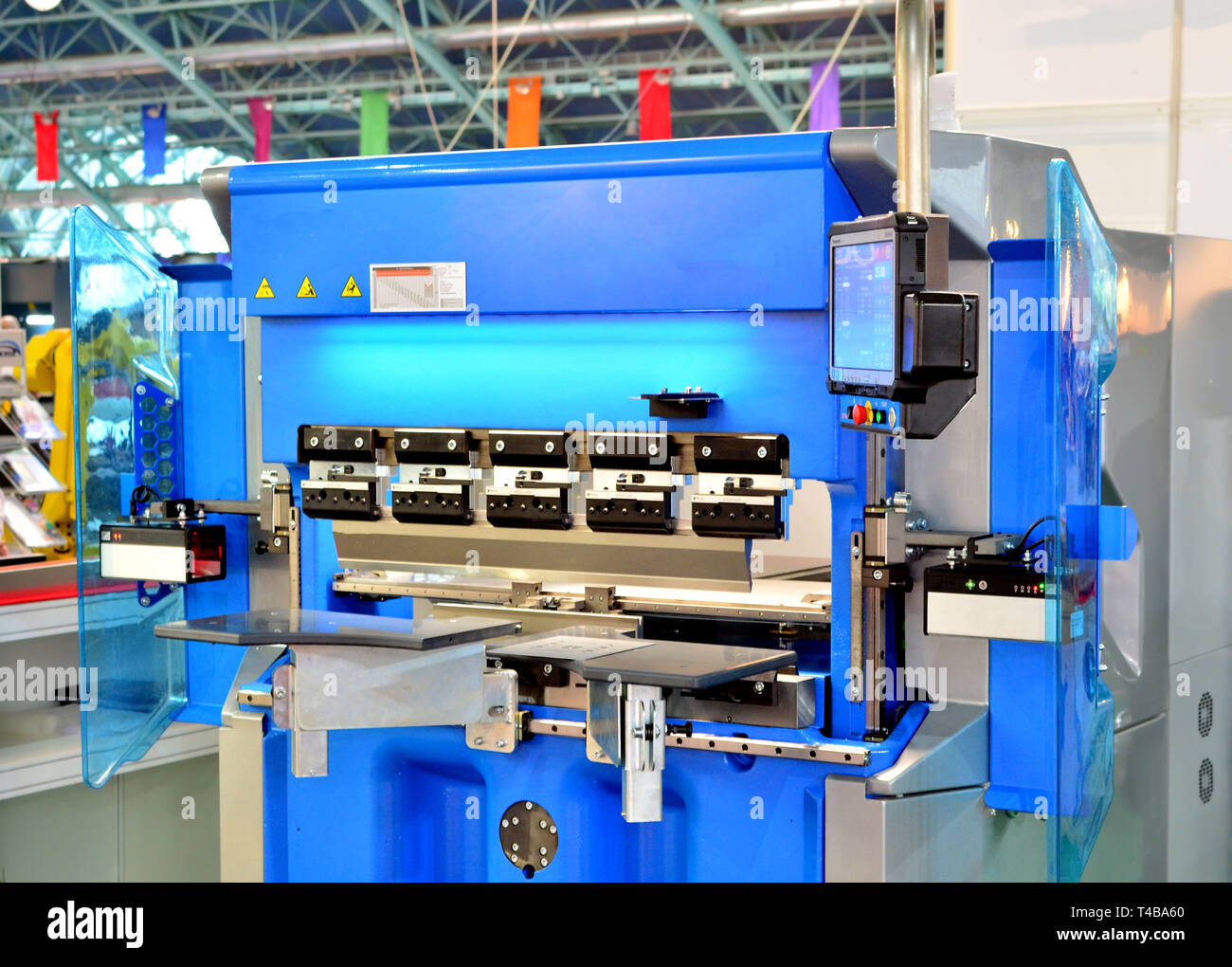 Hydraulic sheet bending machine for sheet metal bending Stock Photo Alamy