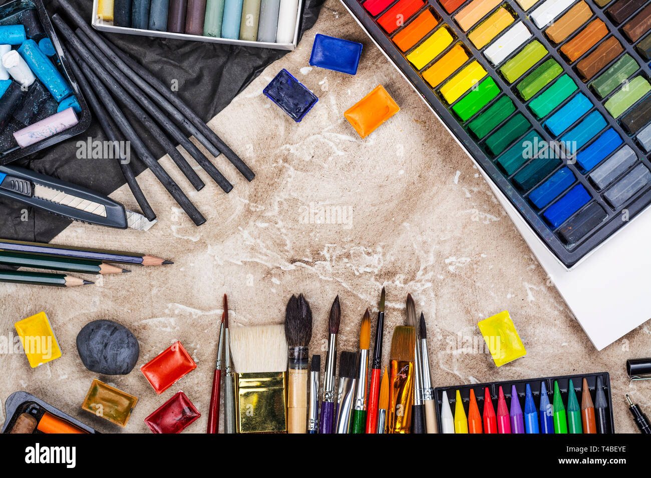 Artist accessories set Stock Photo Alamy