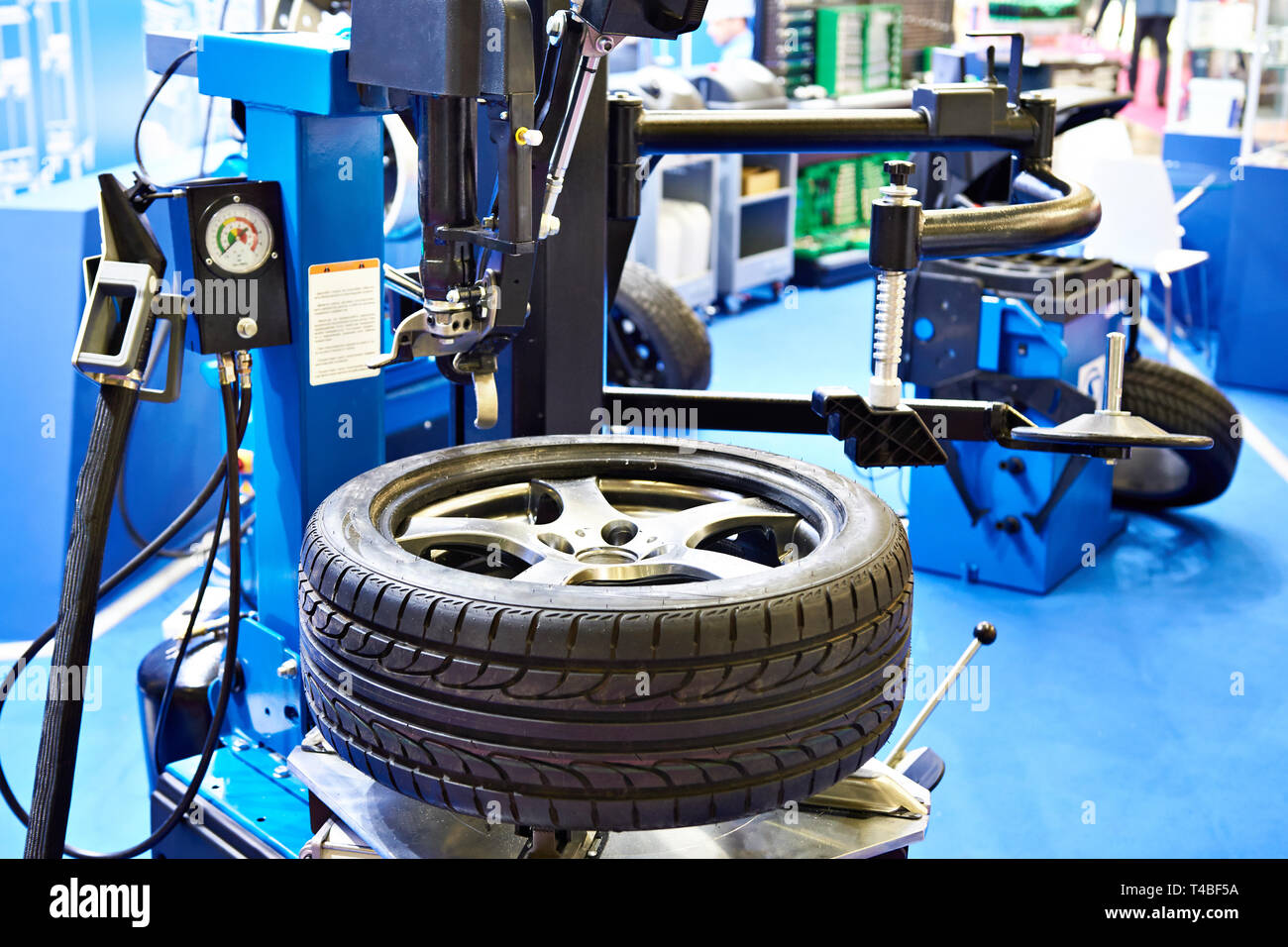 Tire changer hi-res stock photography and images - Alamy