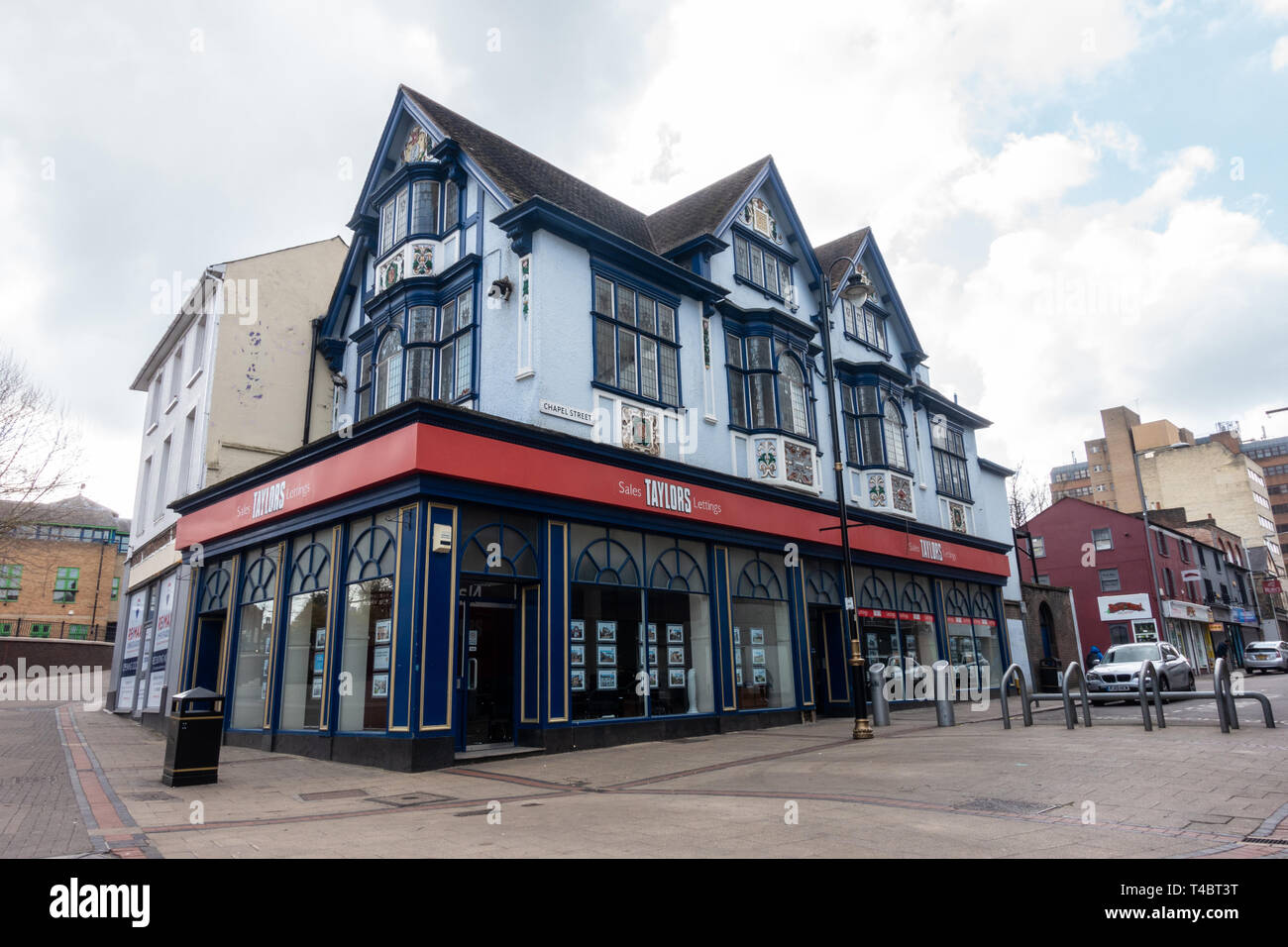 Taylors Estate Agent on Chapel Street in Luton, Bedfordshire, UK Stock Photo