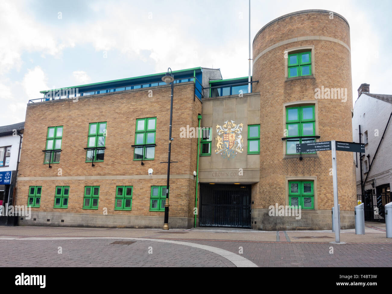 A view of the front of Luton Crown Court in the UK. Stock Photo