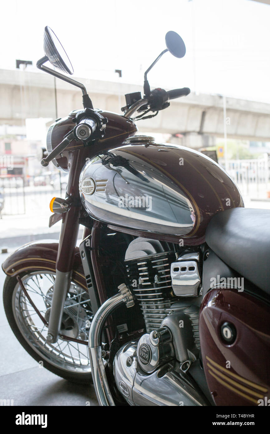Jawa showroom store near me