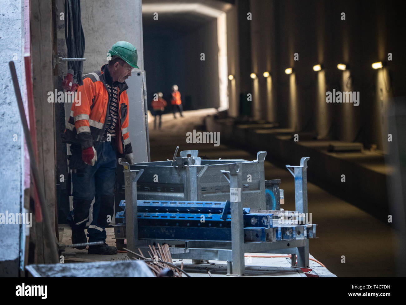 Form Work Shell Construction Formwork shell hi-res stock photography and images - Alamy