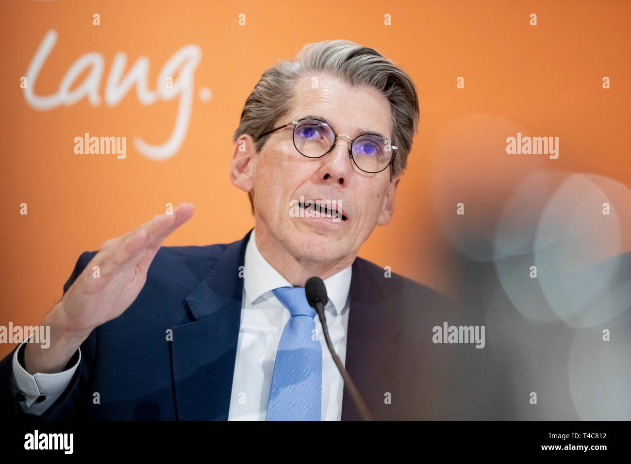16 April 19 Berlin Andreas Storm Chairman Of The Board Of Dak Health Takes Part In A Press Conference On The Dak Health Report 19 Addiction 4 0 Drinking Steaming Gaming In